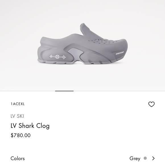 ORIGINAL BRAND NEW LV Shark clog Size 5 ( men)
Foot length 
23.7 cm - 9.3" - Picture 7 of 7